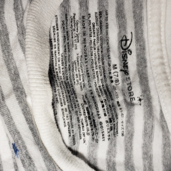 FROZEN SHIRT IN MINT CONDITION - Picture 3 of 5